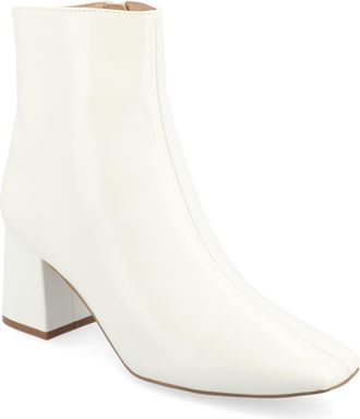 Journee Collection Women & apos;s Haylinn Medium and Wide Width Booties