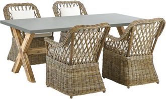 Beliani Conjunto De Comedor 4 Plazas De Rat&aacute;n Natural Gris Madera Clara Blanco Crema Hormig&oacute;n Cojines De Algod&oacute;n Jard&iacute;n Maros/olbia