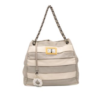 Chanel Tweedekans Bicolor Nylon Grosgrain Reissue 2.55 Shopper