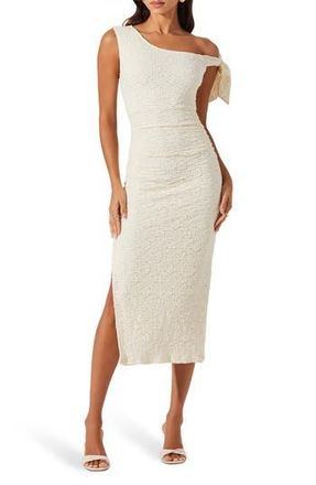 ASTR the Label Emely Floral One-Shoulder Stretch Lace Dress in Cream at Nordstrom Rack, Size Medium