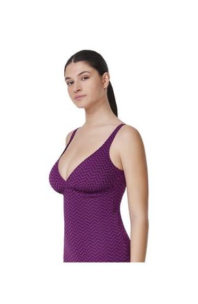 Gottex Medina Textured V-Neck Tankini Top in Wine at Nordstrom, Size 36