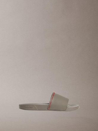 Calvin Klein Nemo - Contoured Logo Sliders