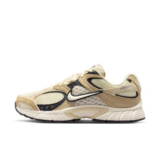 Nike Mens V5 RNR Suede Shoes in White | IX0702-101
