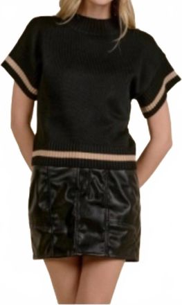 Elan Short Sleeve Sweater In Black