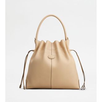 Tod's Tods Di Bag Bucket Bag in Leather Medium with Drawstring