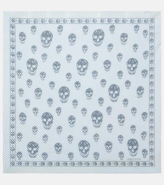 Alexander McQueen Sciarpa Skull in seta pliss&eacute;