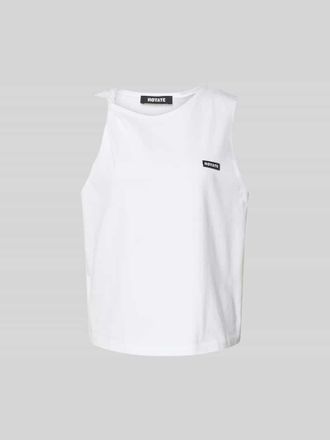 Rotate Relaxed Fit Top mit Logo-Patch in Weiss, Gr&ouml;&szlig;e XS