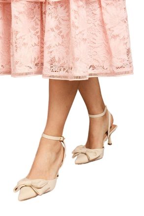 Coast Cristina Satin Bow Pointed Kitten Heel Court Shoes, 6, Cream