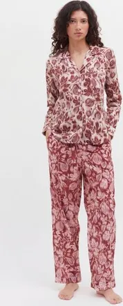 Desmond & Dempsey Long Sleeve Cotton Pajamas in Alma Fig Cream/burgundy at Nordstrom, Size Medium
