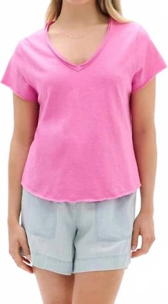 Hatley Sadie V Neck Tee In Super Pink