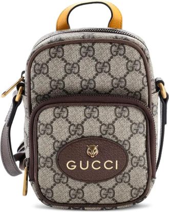 Gucci Neo GG kleine gecoate canvas crossbodytas met handvat - Bruin