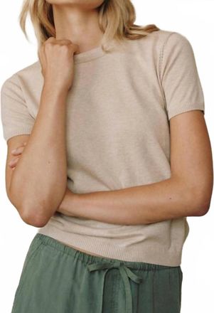 Bella Dahl Short Sleeve Crew Neck Top In Sable Sand