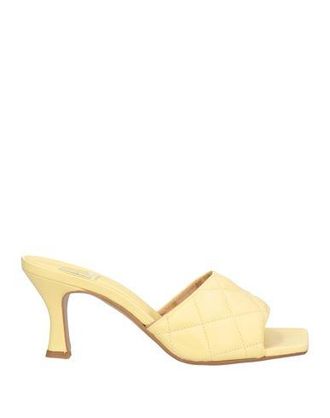 Bali&egrave; Sandals