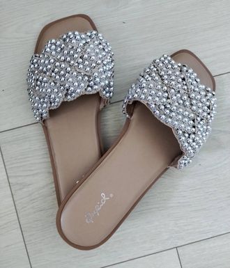 Qupid Rhinestone Slides In Nude/silver Knit