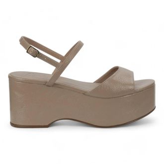 Love Rio Womens Urca Wet Platform Sandal In Taupe