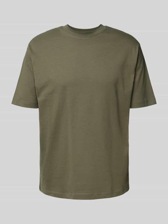 Mc Neal Loose Fit T-Shirt mit Rundhalsausschnitt in Oliv, Gr&ouml;&szlig;e S