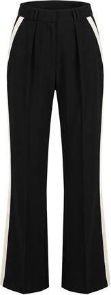 Elisabetta Franchi BOTTOMWEAR - Pantaloni su YOOX.COM