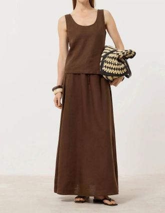 Closed Linen Maxi Skirt In Maple Brown