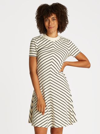 Tommy Hilfiger A-Linien-Kleid »MODERN F&F KNEE DRESS« in Knielänge
