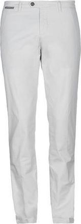 Eleventy BOTTOMWEAR - Trousers sur YOOX.COM