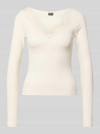 Gina Tricot Longsleeve mit V-Ausschnitt und Spitze in Offwhite, Gr&ouml;&szlig;e XL