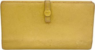 Chanel Beige Leather Long Wallet (Bi-Fold) (Pre-Owned)