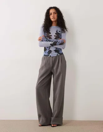 AFRM top a maniche lunghe con girocollo in rete Kaylee con stampa blue rose