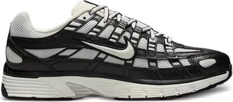 Nike P-6000 sneakers met laag - Zwart