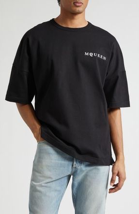 Alexander McQueen Oversize Logo Graphic T-Shirt in Black/White at Nordstrom, Size Xx-Large