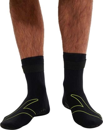Speedo Neopreen zwemsokken voor heren voor open water (Zwart/Fluorescerend Geel)