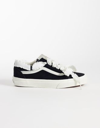Vans Old Skool - Sneakers nere e bianche con dettagli in pizzo-Nero
