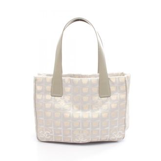 Chanel Beige White New Travel Line Leather Tote Bag (Pre-Owned)