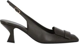 Sergio Rossi Schoenen, Dames, Bruin, 36 EU, Leer, Slingback Pumps met Gespdetail