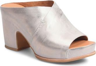 Kork-ease Stowe Platform Slide Sandal in Champagne Metallic at Nordstrom, Size 10
