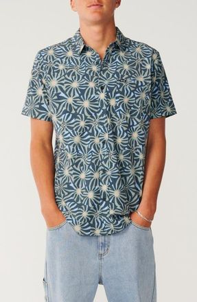 Rip Curl Sessions Aerotech Short Sleeve Performance Button-Up Shirt in Sage at Nordstrom, Size Xx-Large