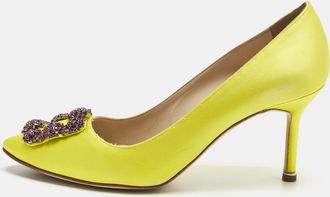 Manolo Blahnik Yellow Satin Hangisi Pumps