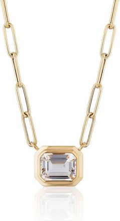 Goshwara Manhattan Emerald Cut Pendant Necklace in Clear at Nordstrom, Size 18
