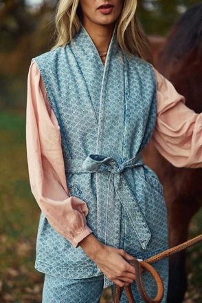 La petite étoile Bedrukt mouwloos jeansvest VERANY