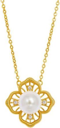 Savvy Cie Jewels Clover Simulated Pearl Pendant Necklace in Yellow at Nordstrom Rack