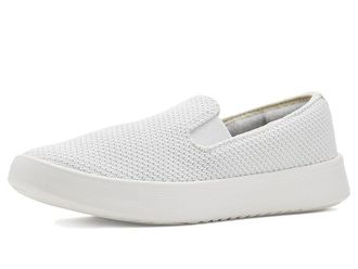 Allbirds Cruiser Slip-On Womens Flat Shoes Blizzard (Blizzard Sole) : 5.5 B - Medium, Synthetic