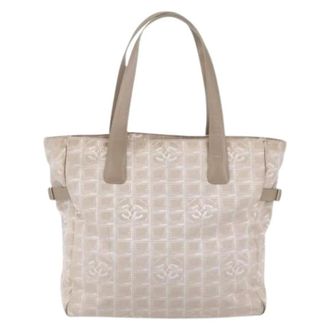 Chanel Pre-owned Tote Bags, female, Beige, Size: ONE SIZE Pre-owned Nylon Tote Bag