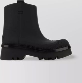 Chlo&eacute; rubber rain boots