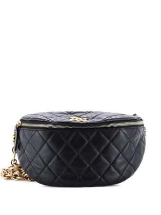 Chanel Jeweled CC Waist Bag Quilted Lambskin with Faux Pearls belt bag - Zwart