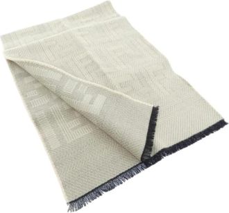 Fendi Pre-owned Scarves, male, Beige, Size: ONE SIZE Pre-owned Stole
