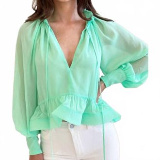 Elliatt Narrative Top In Mint