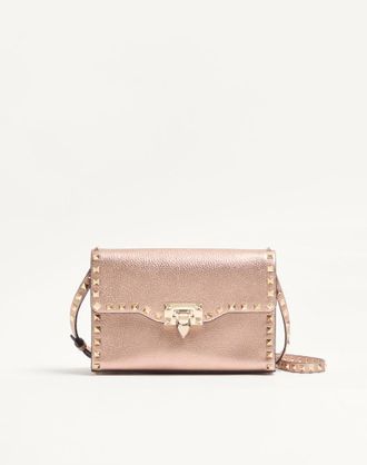 Valentino Garavani Borsa Piccola A Tracolla Valentino Garavani Rockstud In Vitello Granato Laminato Donna ROSE CANNELLE UNI