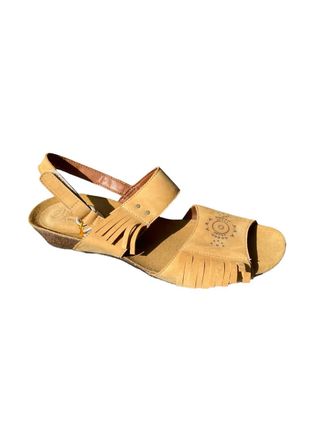 Sergio Tomani Womens Piki Sandal In Amarillo