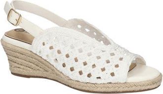 Bella Vita Bethany Slingback Wedge Sandal in White Raffia at Nordstrom, Size 8.5