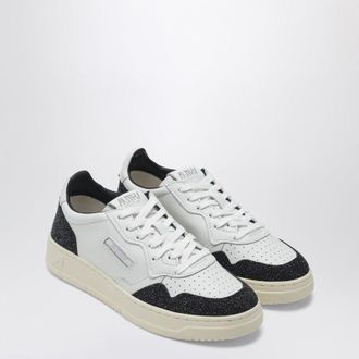 Autry Medalist Low Sneakers In White And Black Leather With Glitter