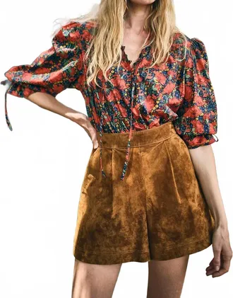 Hunter Bell Rory V-Neck Top In Clementina Daisy